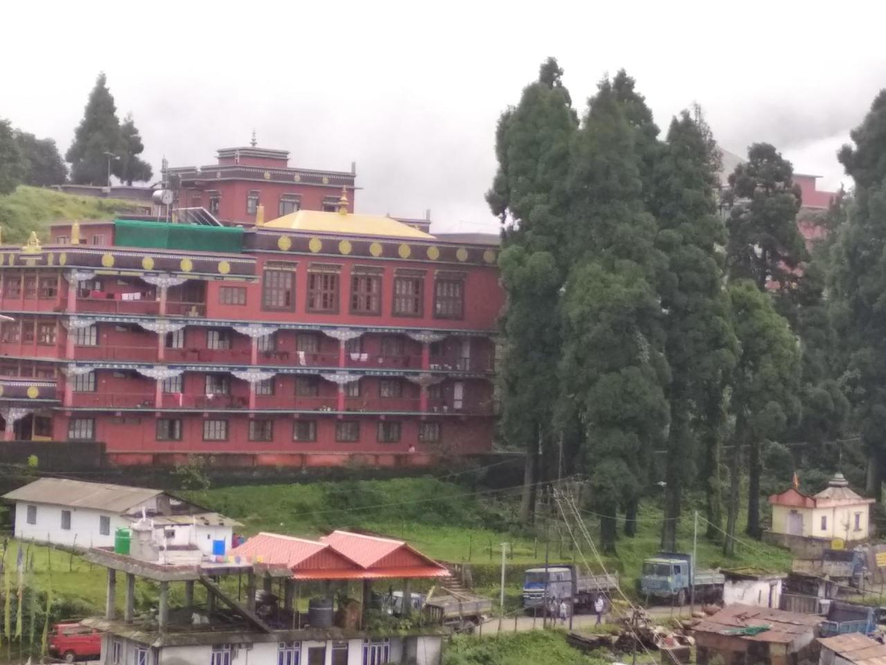 Tibet Homestay Rishop Exterior foto