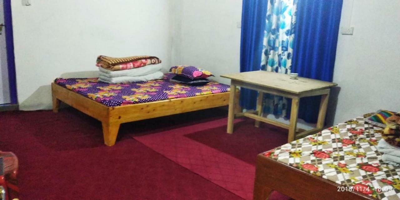 Tibet Homestay Rishop Exterior foto