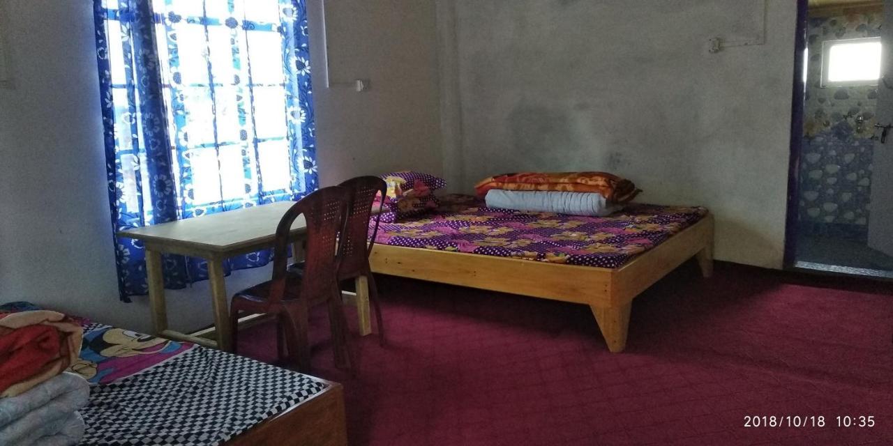 Tibet Homestay Rishop Exterior foto