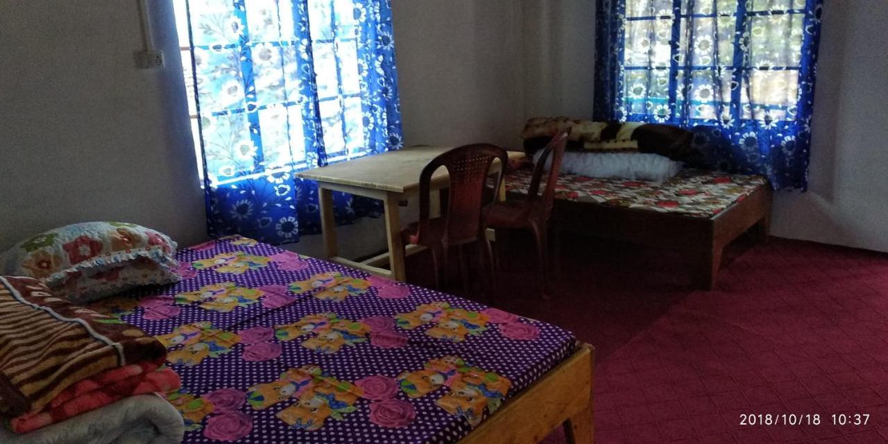 Tibet Homestay Rishop Exterior foto